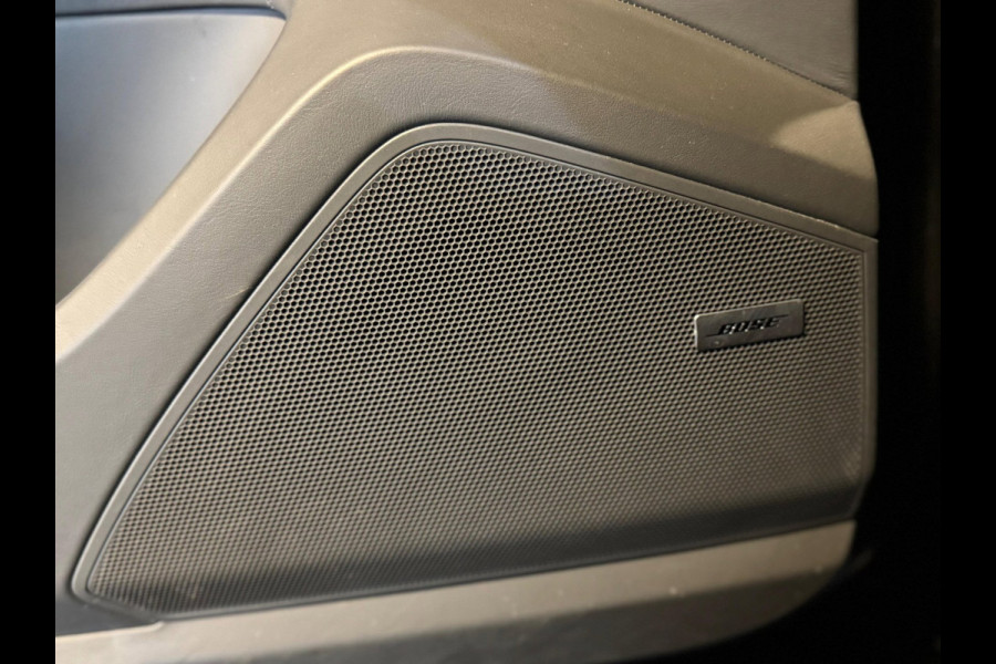 Porsche Cayenne 4.0 Turbo / Softclose / Nightvision / Matrix / Sport Chrono / Stoelventilatie / Trekhaak