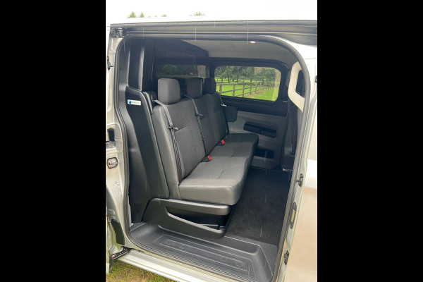 Ford Transit Custom L2H1 Dubbel Cabine 320 2.0 TDI 150pk / Wordt verwacht / 5-persoons / BPM-vrij