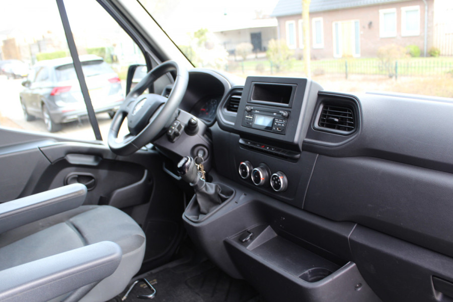 Renault Master T35 2.3 dCi 135PK Euro6 L2H2 ✓ imperiaal  ✓ trekhaak  ✓ airco