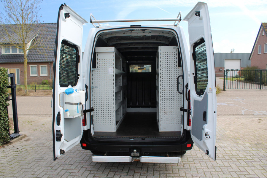 Renault Master T35 2.3 dCi 135PK Euro6 L2H2 ✓ imperiaal  ✓ trekhaak  ✓ airco