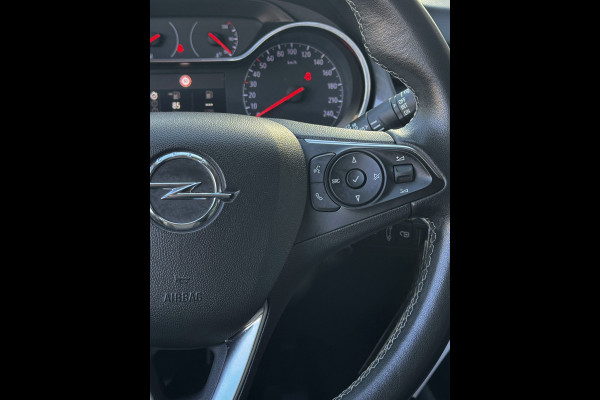 Opel Crossland 1.2 Turbo Business Elegance - Navigatie / Apple CarPlay I Airco I LED I PDC I Sport velgen I Dealer onderhouden