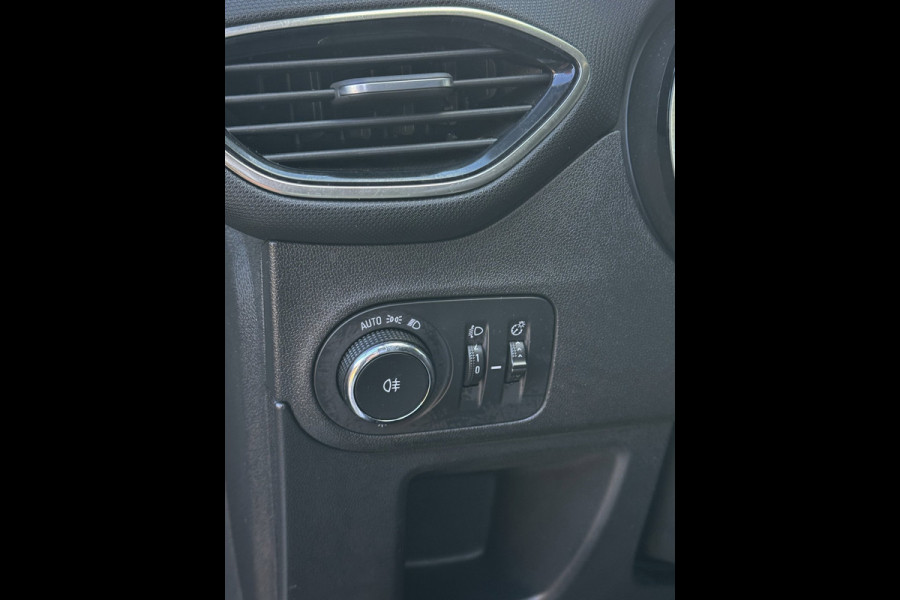 Opel Crossland 1.2 Turbo Business Elegance - Navigatie / Apple CarPlay I Airco I LED I PDC I Sport velgen I Dealer onderhouden