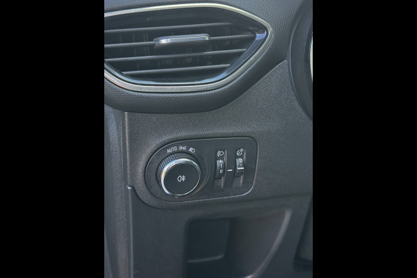 Opel Crossland 1.2 Turbo Business Elegance - Navigatie / Apple CarPlay I Airco I LED I PDC I Sport velgen I Dealer onderhouden