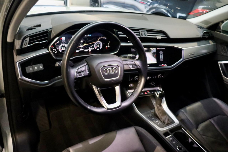 Audi Q3 Sportback 45 TFSI Quattro Pro Line S|Dew silver met.|CAM