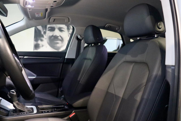 Audi Q3 Sportback 45 TFSI Quattro Pro Line S|Dew silver met.|CAM