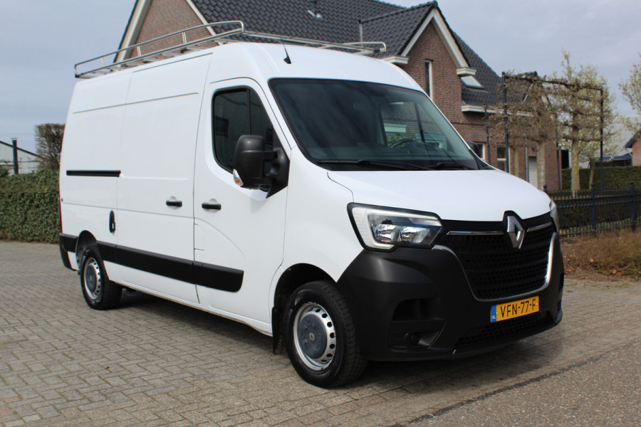 Renault Master T35 2.3 dCi 135PK Euro6 L2H2 ✓ imperiaal  ✓ trekhaak  ✓ airco