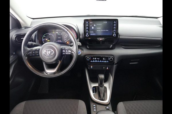 Toyota Yaris 1.5 Hybrid 115 BUSINESS BLACK GARANTIE TOT 7-2032 CARPLAY NAVIGATIE. CAMERA. ADAPTIEVE CRUISE. STUUR/STOELVERW.