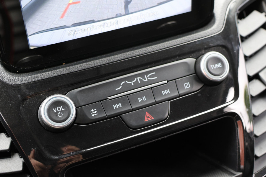 Ford Transit Connect 1.5 EcoBlue L2 Sport | Bi-Xenon | Keyless Go | CarPlay | Camera | Navigatie | 8-Traps automaat | Cruise control | Trekhaak | Stoelverwarming | Lederen bekleding | Nieuwe APK | NAP Logisch