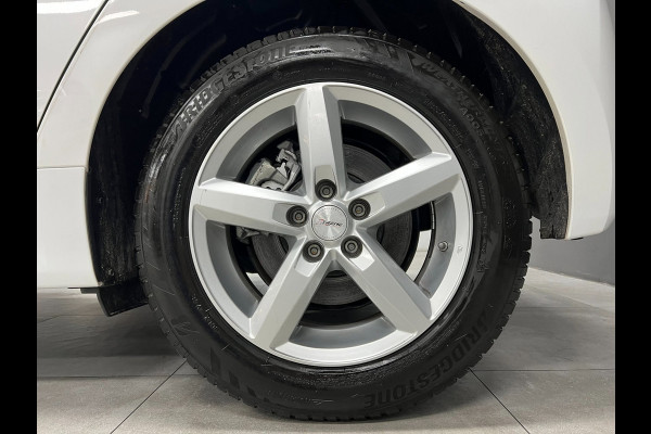 Toyota Yaris 1.5 Hybrid Navi | Carplay | Lane | ACC |Camera|