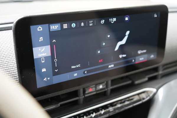 Fiat 500 La Prima 42 kWh | SoH 94,9% | Panoramadak | Leder | Navigatie | Carplay | Lm velgen | Blind-Spot