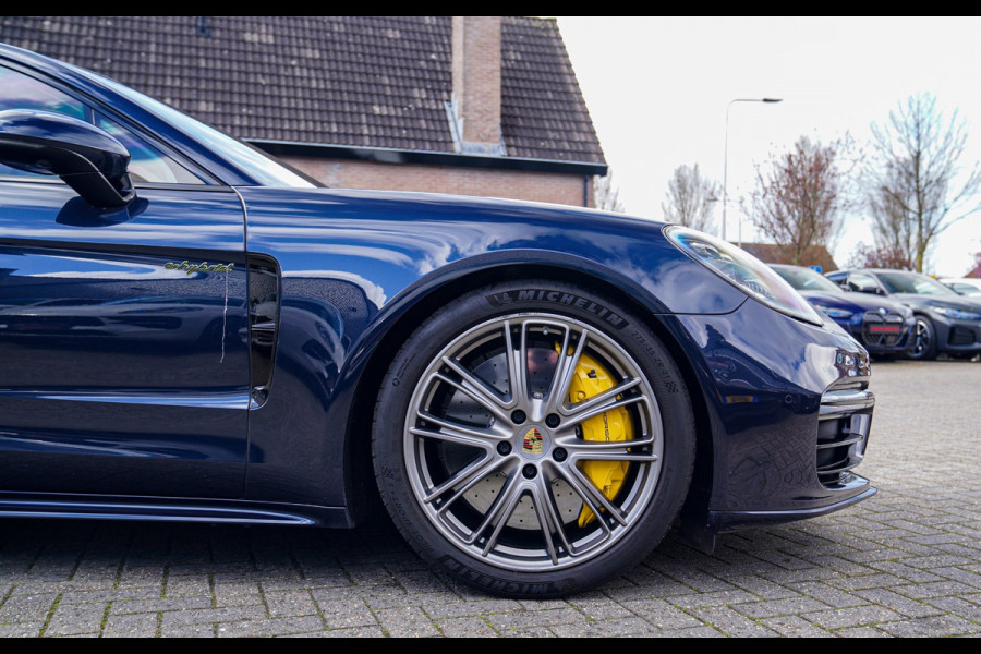 Porsche Panamera 4.0 Turbo S E-Hybrid | Achterbank verwarmd | Stoelverkoeling | Sport Chrono| Panorama Dak | Carbon | Burmester