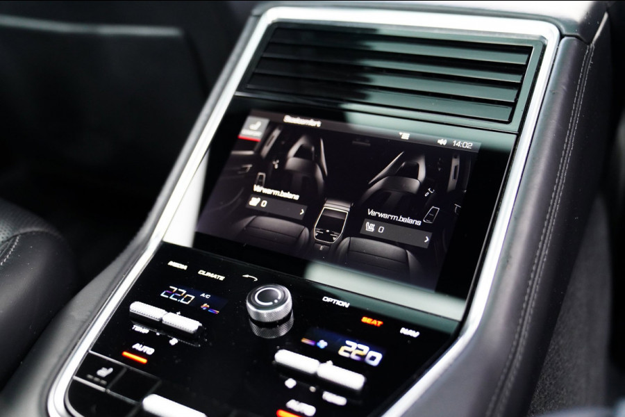 Porsche Panamera 4.0 Turbo S E-Hybrid | Achterbank verwarmd | Stoelverkoeling | Sport Chrono| Panorama Dak | Carbon | Burmester