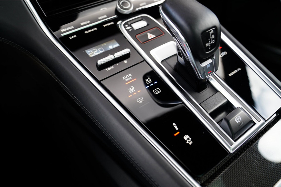 Porsche Panamera 4.0 Turbo S E-Hybrid | Achterbank verwarmd | Stoelverkoeling | Sport Chrono| Panorama Dak | Carbon | Burmester