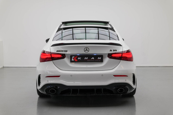 Mercedes-Benz A-Klasse AMG 35 4MATIC |Bomvoll!|Pano|Kuipstoelen|360Camera|HUD|Memory|ACC|Dodehoek|