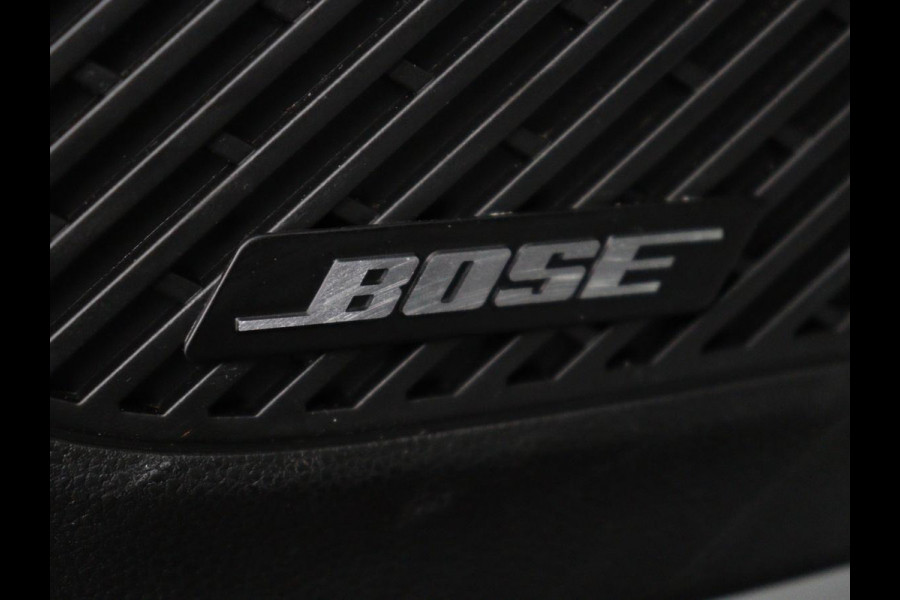 Renault Arkana 1.3 TCe 140 | Leder | Stoel & Stuurverwarming | Adaptive Cruise | Camera | Sfeerverlichting | Carplay | Bose