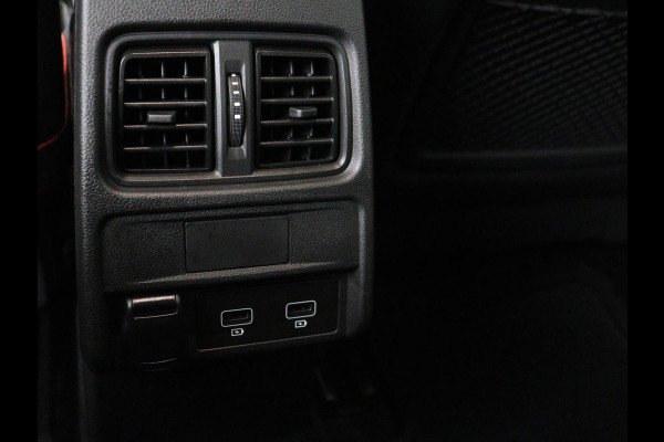 Renault Arkana 1.3 TCe 140 | Leder | Stoel & Stuurverwarming | Adaptive Cruise | Camera | Sfeerverlichting | Carplay | Bose