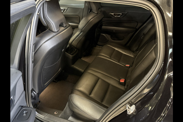 Volvo V60 2.0 T6 Recharge AWD Business Pro | Harman Kardon | Stoel/Stuurverwarming | Keyless | Trekhaak | Leder