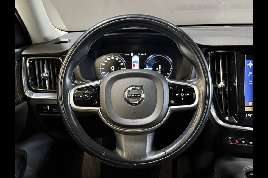 Volvo V60 2.0 T6 Recharge AWD Business Pro | Harman Kardon | Stoel/Stuurverwarming | Keyless | Trekhaak | Leder