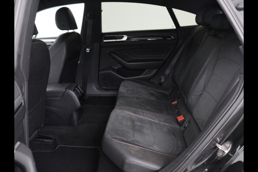 Volkswagen Arteon 1.4 TSI eHybrid R-Line Business+ | Trekhaak | LED | Stoel & stuurverwarming | Camera | Adaptive cruise | Carplay | Alcantara