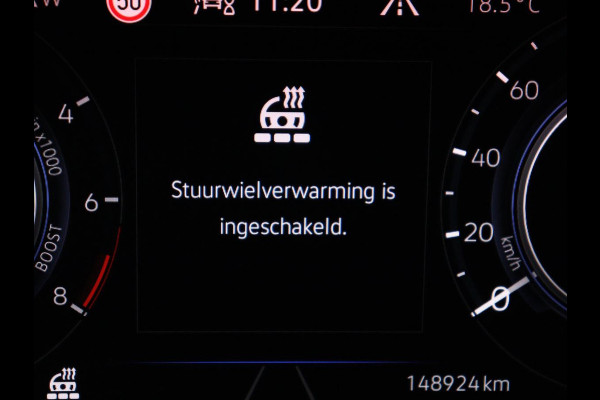 Volkswagen Arteon 1.4 TSI eHybrid R-Line Business+ | Trekhaak | LED | Stoel & stuurverwarming | Camera | Adaptive cruise | Carplay | Alcantara