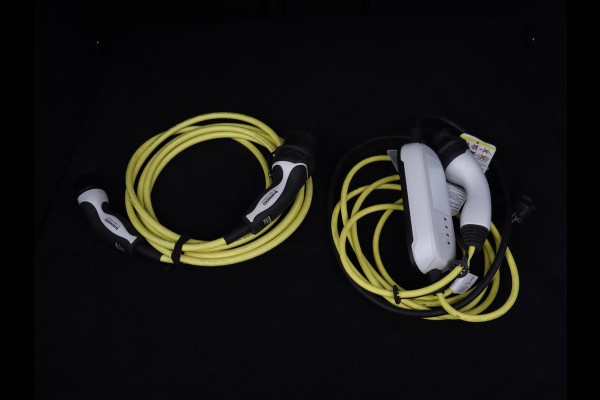 Volkswagen Arteon 1.4 TSI eHybrid R-Line Business+ | Trekhaak | LED | Stoel & stuurverwarming | Camera | Adaptive cruise | Carplay | Alcantara