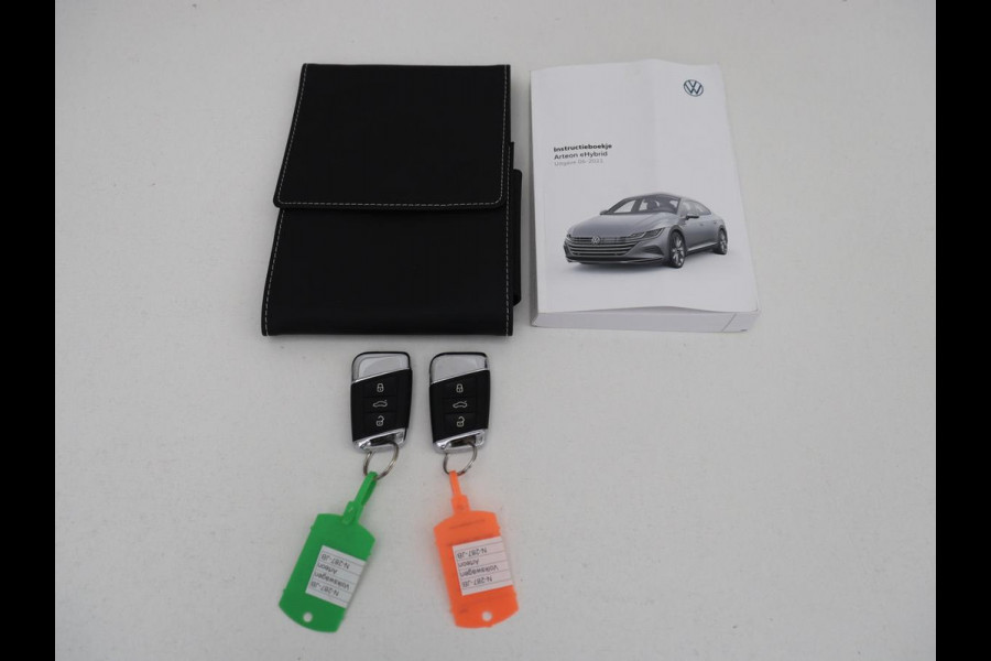 Volkswagen Arteon 1.4 TSI eHybrid R-Line Business+ | Trekhaak | LED | Stoel & stuurverwarming | Camera | Adaptive cruise | Carplay | Alcantara