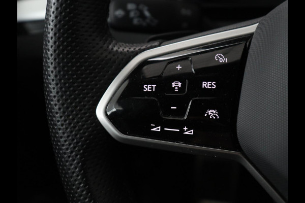 Volkswagen Arteon 1.4 TSI eHybrid R-Line Business+ | Trekhaak | LED | Stoel & stuurverwarming | Camera | Adaptive cruise | Carplay | Alcantara
