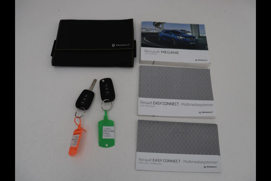 Renault Mégane Estate 1.3 TCe Business Zen | Trekhaak | PDC | Carplay | Navigatie | Full LED | Cruise control | Bluetooth