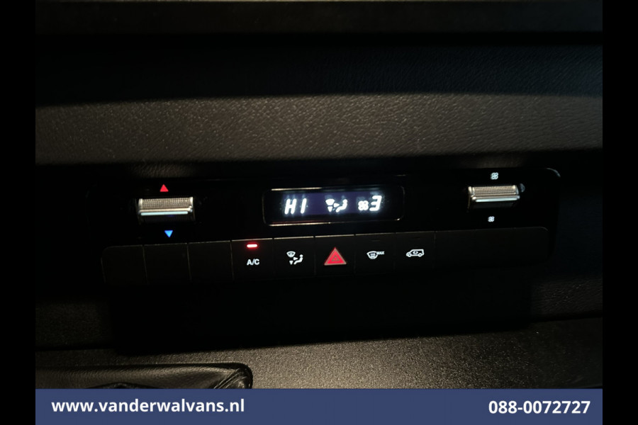 Mercedes-Benz Sprinter 315 CDI 150pk L3H2 Euro6 Airco | Navigatie | Camera | Chauffeursstoel Bijrijdersbank