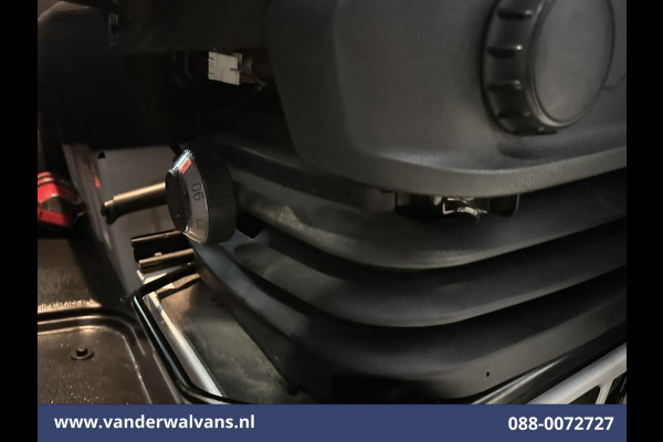 Mercedes-Benz Sprinter 315 CDI 150pk L3H2 Euro6 Airco | Navigatie | Camera | Chauffeursstoel Bijrijdersbank