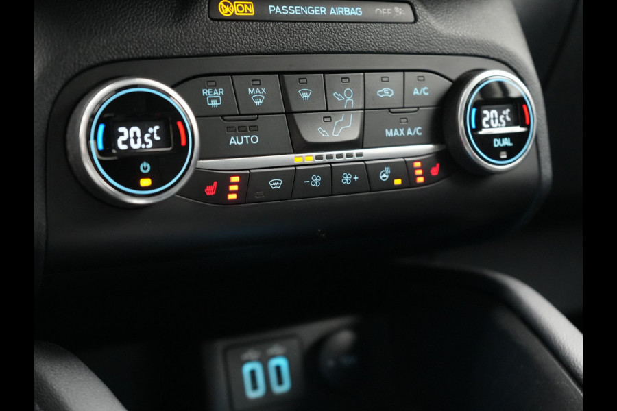 Ford Kuga 2.5 Titanium PHEV 225pk Dealer O.H. | Trekhaak Afn. | Camera | Stoelen & Stuur Verwarmd | Keyless | Apple Carplay | Virtual | Navigatie | DAB | Cruise Control | Plug In Hybrid |