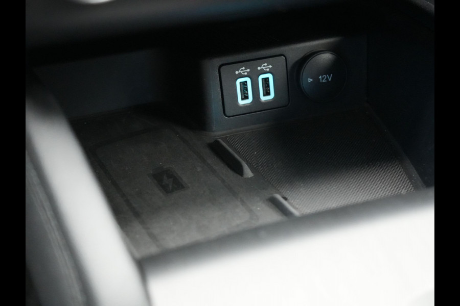 Ford Kuga 2.5 Titanium PHEV 225pk Dealer O.H. | Trekhaak Afn. | Camera | Stoelen & Stuur Verwarmd | Keyless | Apple Carplay | Virtual | Navigatie | DAB | Cruise Control | Plug In Hybrid |