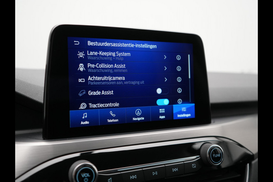 Ford Kuga 2.5 Titanium PHEV 225pk Dealer O.H. | Trekhaak Afn. | Camera | Stoelen & Stuur Verwarmd | Keyless | Apple Carplay | Virtual | Navigatie | DAB | Cruise Control | Plug In Hybrid |