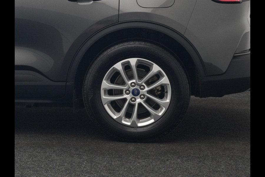 Ford Kuga 2.5 Titanium PHEV 225pk Dealer O.H. | Trekhaak Afn. | Camera | Stoelen & Stuur Verwarmd | Keyless | Apple Carplay | Virtual | Navigatie | DAB | Cruise Control | Plug In Hybrid |