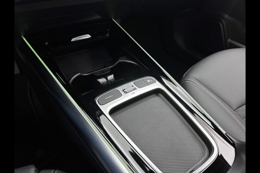 Mercedes-Benz EQA 250+ Business Solution 71 kWh mrt 26| Lichtmetalen velgen | Navigatie | Parking support met camera achter | stoelverwarming voor | Inclusief 24 maanden MB Certified garantie voor Europa.