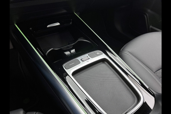 Mercedes-Benz EQA 250+ Business Solution 71 kWh mrt 26| Lichtmetalen velgen | Navigatie | Parking support met camera achter | stoelverwarming voor | Inclusief 24 maanden MB Certified garantie voor Europa.