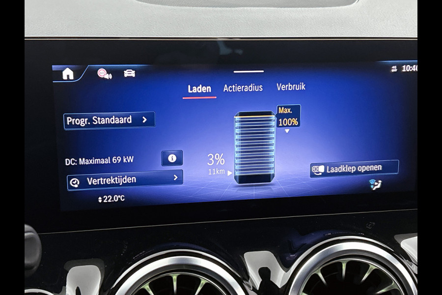 Mercedes-Benz EQA 250+ Business Solution 71 kWh mrt 26| Lichtmetalen velgen | Navigatie | Parking support met camera achter | stoelverwarming voor | Inclusief 24 maanden MB Certified garantie voor Europa.