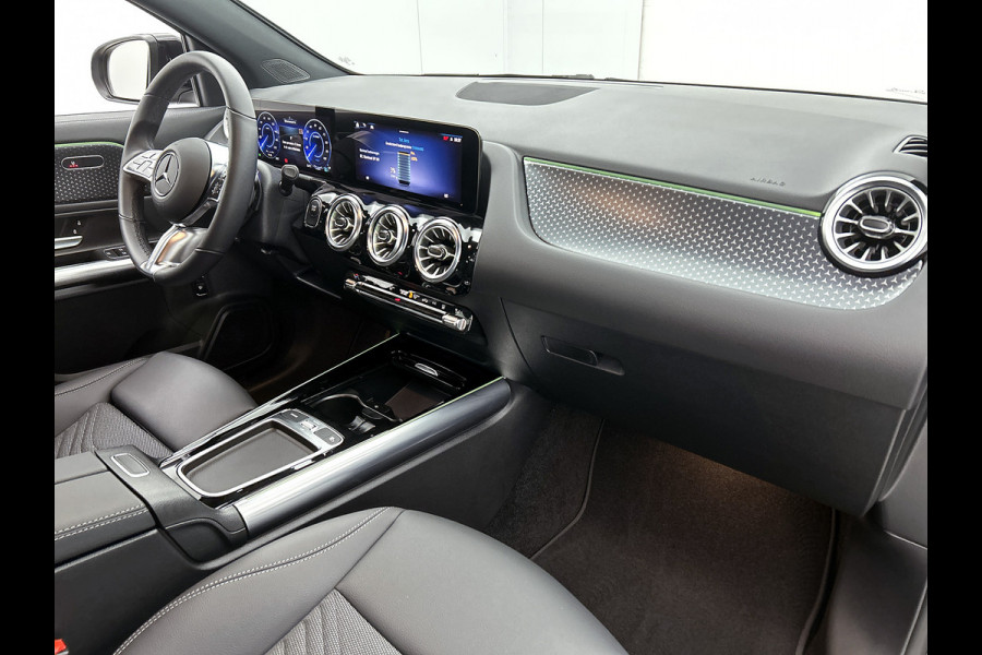 Mercedes-Benz EQA 250+ Business Solution 71 kWh mrt 26| Lichtmetalen velgen | Navigatie | Parking support met camera achter | stoelverwarming voor | Inclusief 24 maanden MB Certified garantie voor Europa.