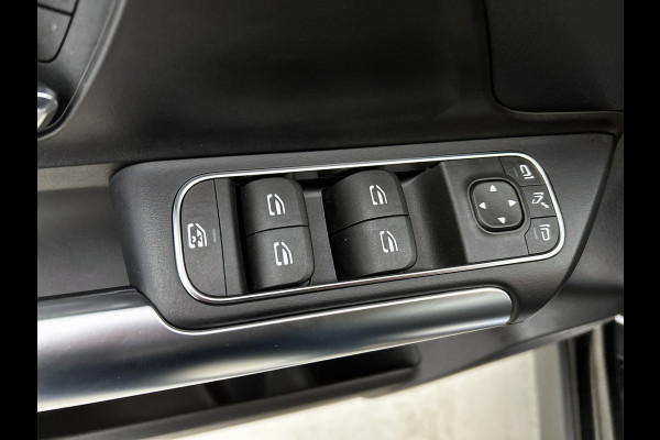 Mercedes-Benz EQA 250+ Business Solution 71 kWh mrt 26| Lichtmetalen velgen | Navigatie | Parking support met camera achter | stoelverwarming voor | Inclusief 24 maanden MB Certified garantie voor Europa.