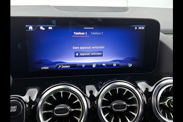 Mercedes-Benz EQA 250+ Business Solution 71 kWh mrt 26| Lichtmetalen velgen | Navigatie | Parking support met camera achter | stoelverwarming voor | Inclusief 24 maanden MB Certified garantie voor Europa.