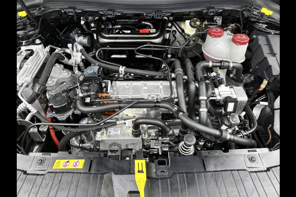 Mercedes-Benz EQA 250+ Business Solution 71 kWh mrt 26| Lichtmetalen velgen | Navigatie | Parking support met camera achter | stoelverwarming voor | Inclusief 24 maanden MB Certified garantie voor Europa.