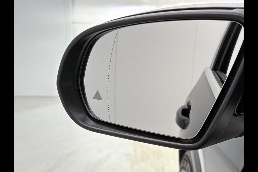 Mercedes-Benz EQA 250+ Business Solution 71 kWh mrt 26| Lichtmetalen velgen | Navigatie | Parking support met camera achter | stoelverwarming voor | Inclusief 24 maanden MB Certified garantie voor Europa.