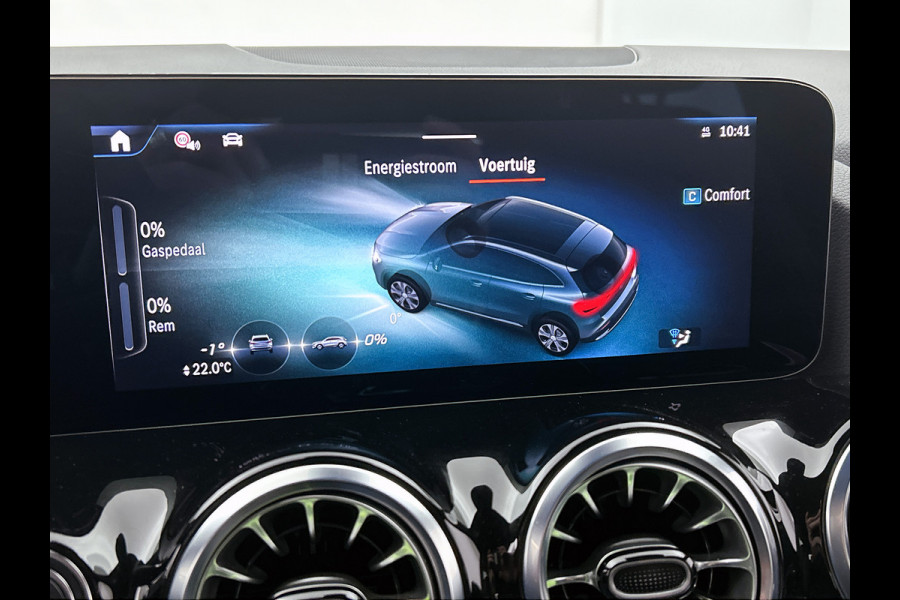 Mercedes-Benz EQA 250+ Business Solution 71 kWh mrt 26| Lichtmetalen velgen | Navigatie | Parking support met camera achter | stoelverwarming voor | Inclusief 24 maanden MB Certified garantie voor Europa.