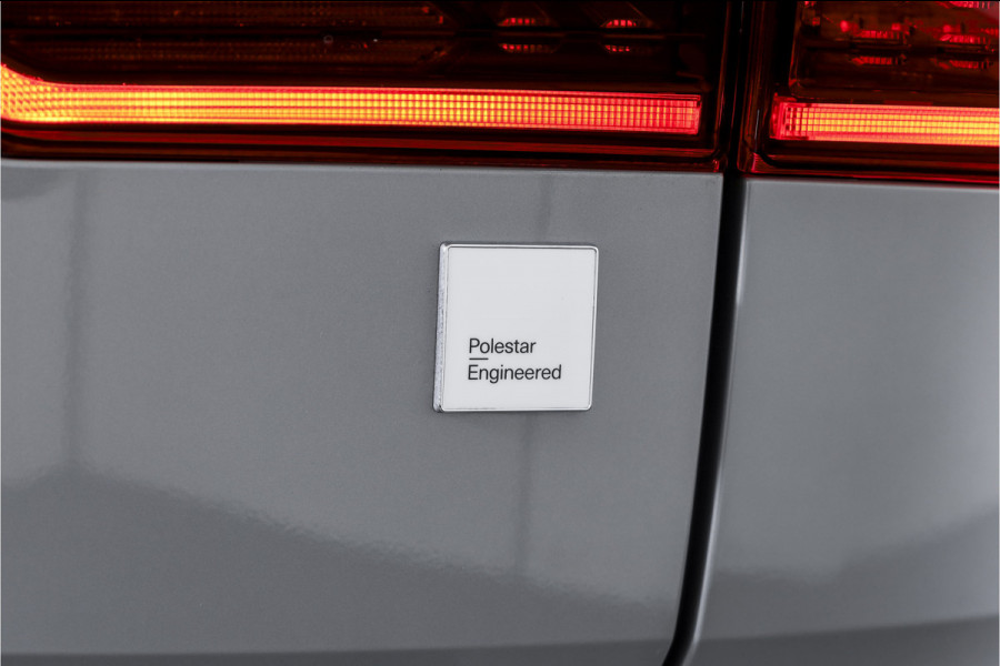 Volvo XC60 2.0 T8 Plug-in-hybrid AWD Polestar Engineered - Facelift MY26 | S/K-Panodak | Elek. Trekhaak | Harman/Kardon | 360 Camera | Dig.Cockpit | Adapt.Cruise | Stoel+-Stuurverw. | Elek. stoelen | NAV + App.Connect + NAV | ECC | LM 21" | 9215