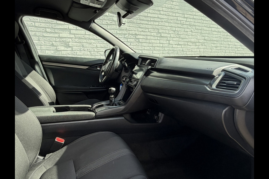 Honda Civic 1.0 i-VTEC PDC+Camera Clima Navigatie Stoelverwarming Adapt cruise Lane assist Dab+