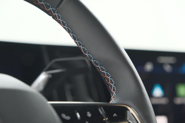 Renault Austral 1.2 E-Tech full hybrid 200 Techno Esprit Alpine | 1500 KG Trekgewicht | Camera | Dodehoekdetectie | Adaptieve Cruise Control | Pack Winter