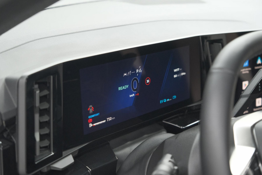 Renault Austral 1.2 E-Tech full hybrid 200 Techno Esprit Alpine | 1500 KG Trekgewicht | Camera | Dodehoekdetectie | Adaptieve Cruise Control | Pack Winter