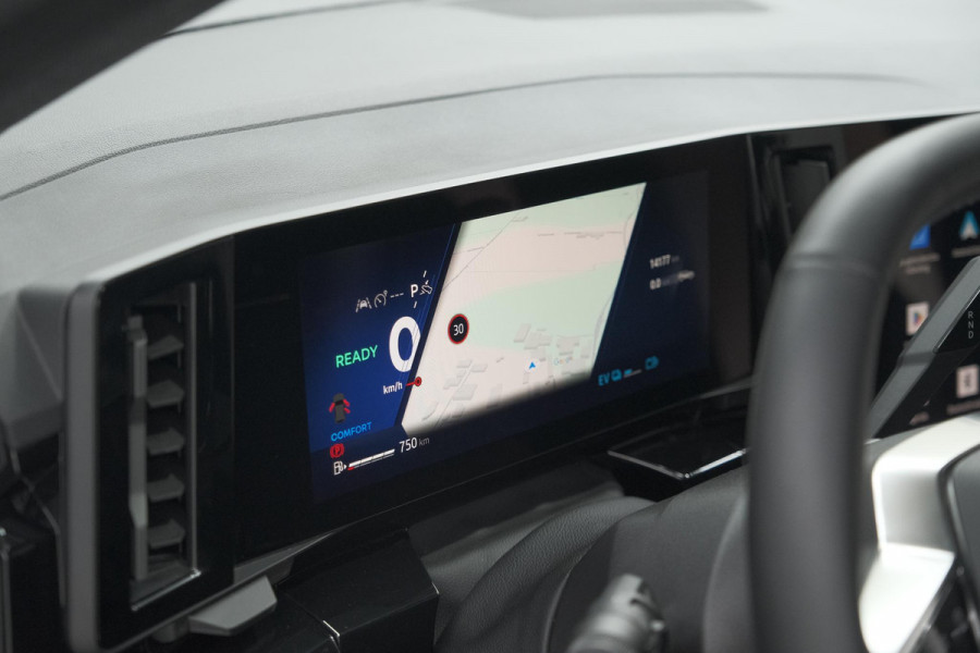 Renault Austral 1.2 E-Tech full hybrid 200 Techno Esprit Alpine | 1500 KG Trekgewicht | Camera | Dodehoekdetectie | Adaptieve Cruise Control | Pack Winter