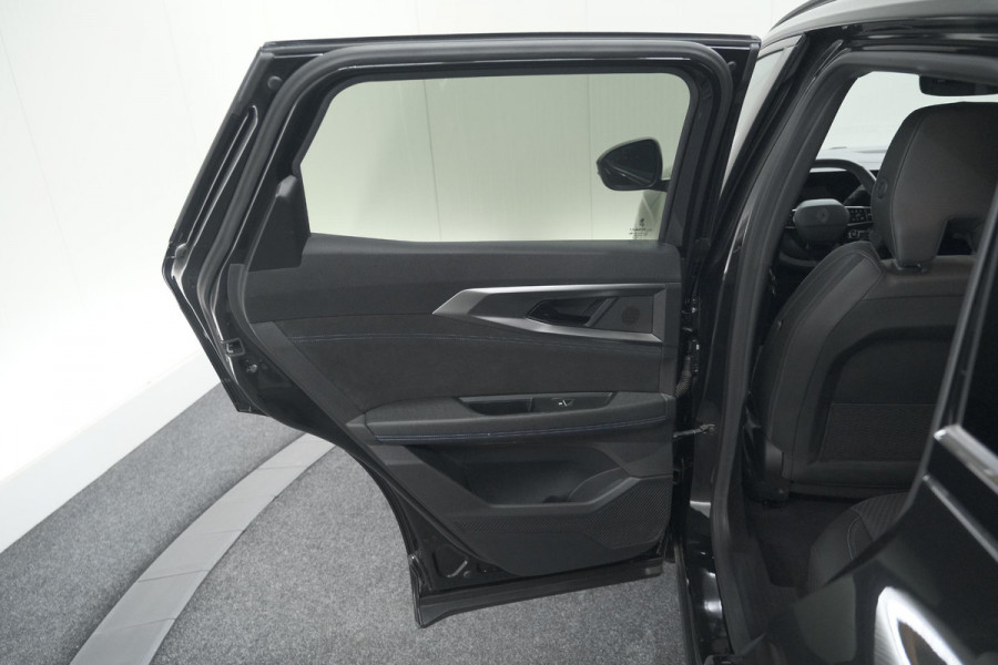 Renault Austral 1.2 E-Tech full hybrid 200 Techno Esprit Alpine | 1500 KG Trekgewicht | Camera | Dodehoekdetectie | Adaptieve Cruise Control | Pack Winter