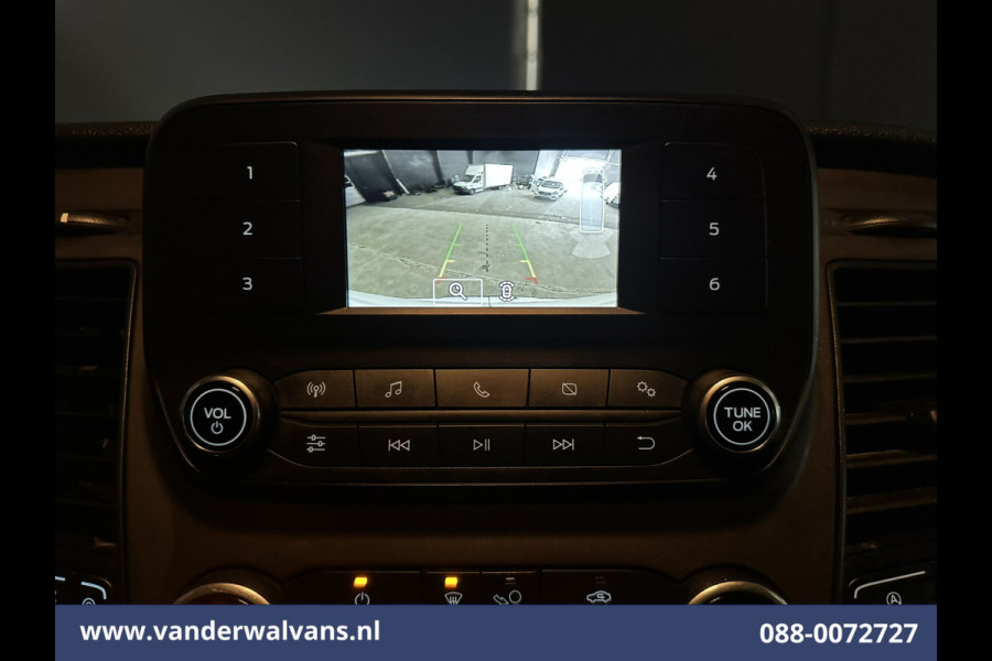 Ford Transit 2.0 TDCI 131pk L4H3 Jumbo Euro6 Airco | Camera | Cruisecontrol | Stoelverwarming Verwarmde voorruit, Parkeersensoren, Bijrijdersbank, 2750kg trekvermogen